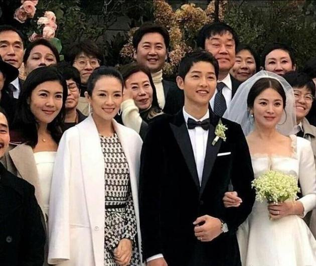 章子怡不举办婚礼原因，竟是汪峰未获得女方父母认可