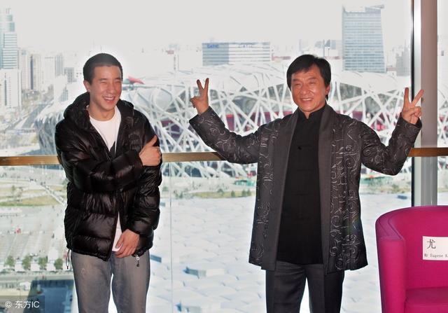 房祖名吸毒八年成龙真的不知道吗？ 