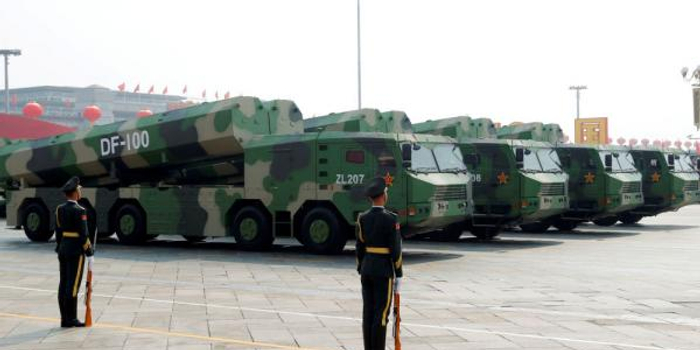 现役最强巡航导弹，长剑100射程高达4000千米，性能领先战斧一代
