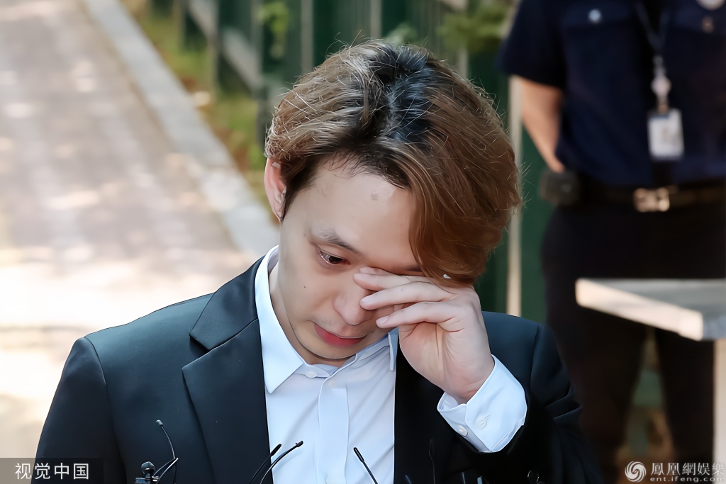 朴有天赔偿性暴力受害者32万，庭审当天有多名粉丝闯入干扰