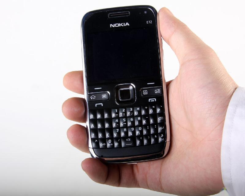 诺基亚E72怎么刷机